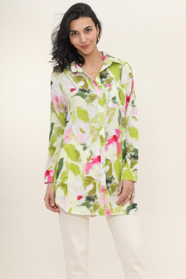 Wholesaler Vega's - Flowing shirt with abstract print