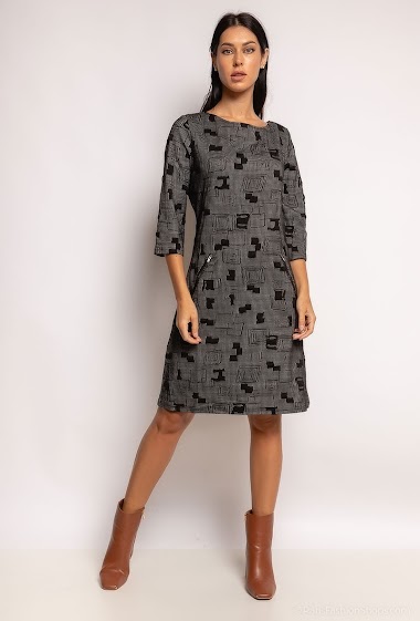 Wholesaler Vega's - Dress with texturized squares