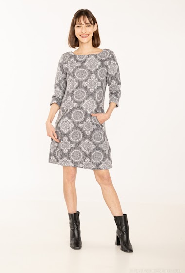 Wholesaler Vega's - Printed dress with pockets