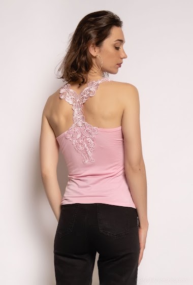 Mayorista Vera Fashion - Camiseta con espalda cruzada de encaje de flores