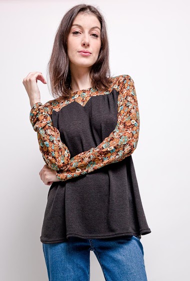 Wholesaler Veti Style - Blouse with printed flowers