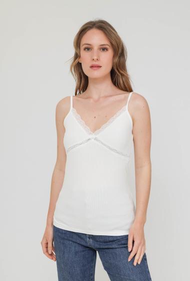 Wholesalers Voyelles - V-neck tank top with lace