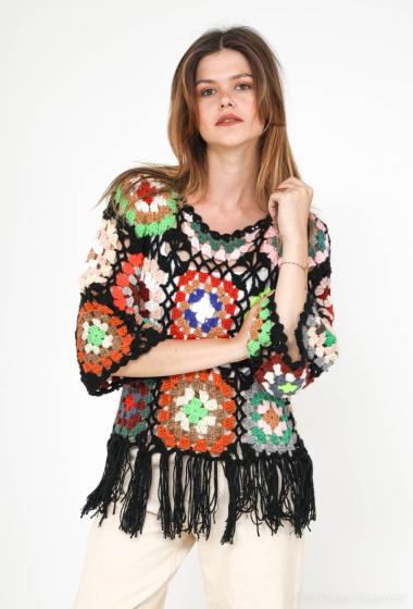 Wholesaler Voyelles - Hand-knit top with floral pattern
