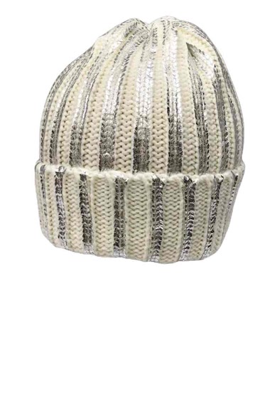 Wholesaler VS PLUS - Ribbed beanie with strass