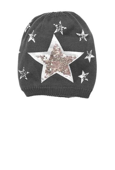 Wholesaler VS PLUS - Beanie with star pattern