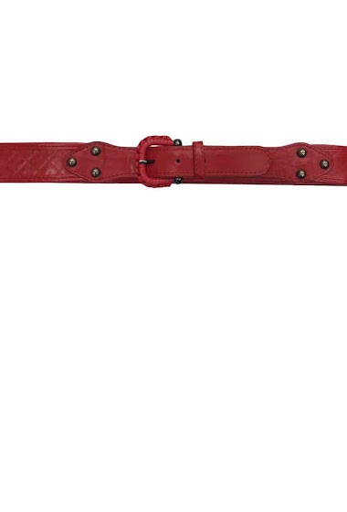 Wholesaler VS PLUS - Quilted and studded style belt