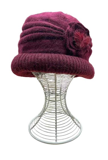 Wholesaler VS PLUS - Angora Floral Cloche Hats