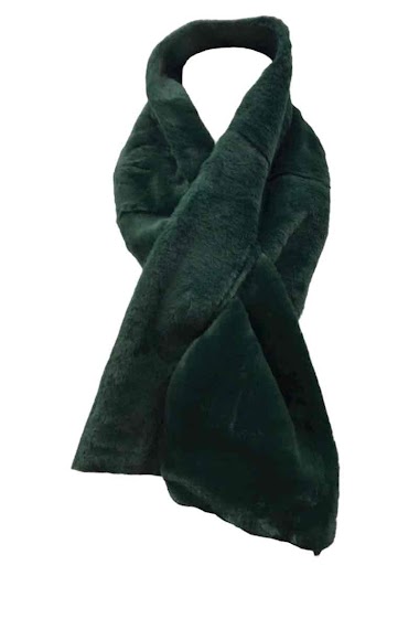 Wholesaler VS PLUS - Plain faux fur scarf