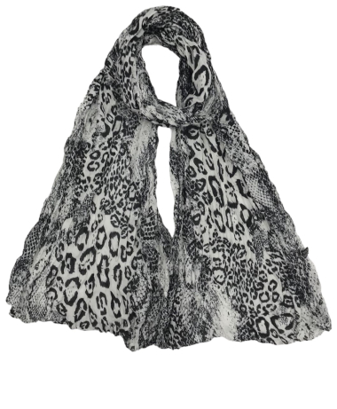 Wholesaler VS PLUS - Animal skin print scarf