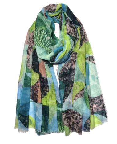 Wholesaler VS PLUS - Abstract geometric print scarf
