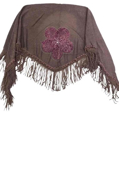 Wholesaler VS PLUS - Triangular scarf with fringe
