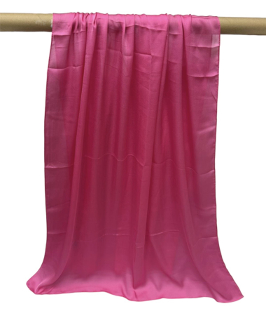 Wholesaler VS PLUS - Plain silk effect scarf