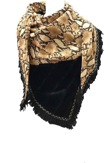 Wholesaler VS PLUS - Very large snake print triangle with faux fur