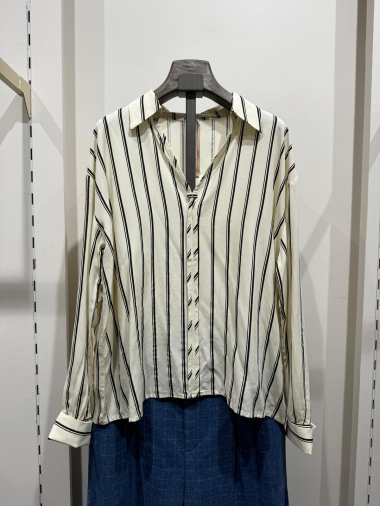 Wholesaler W Studio - Striped Shirt Silk Touch