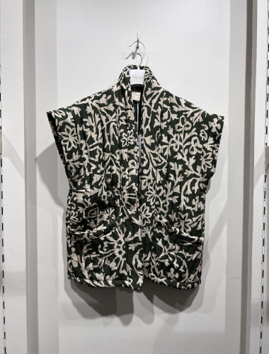 Wholesaler W Studio - Garden Print Quilted Vest