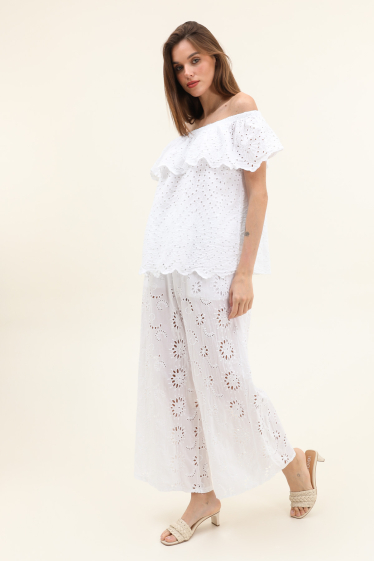 Wholesaler Willow - English embroidery cotton pants
