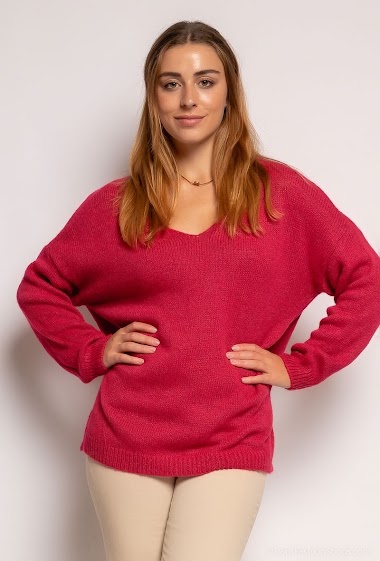 Wholesaler Willow - Plain sweater with a star