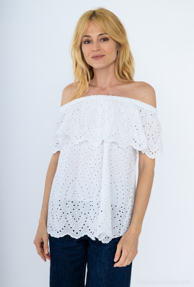 Grossiste Willow - Top bardot broderie anglaise