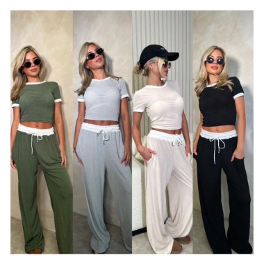 Wholesaler Willy Z - Top and ribbed pants set