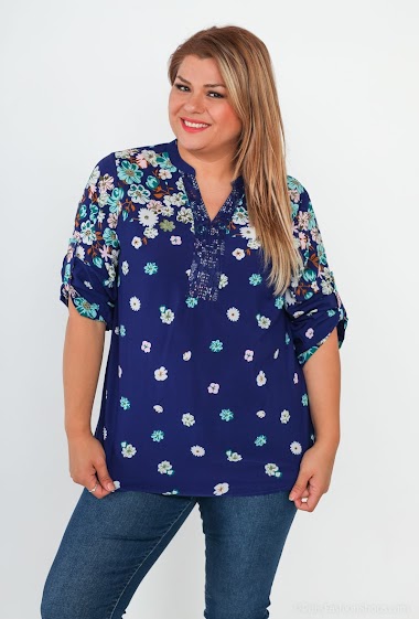 Wholesaler World Fashion - Flowy & casual GT long-sleeved blouse - Small flower print