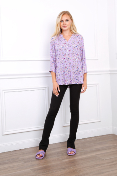 Wholesaler World Fashion - Flower printed blouse