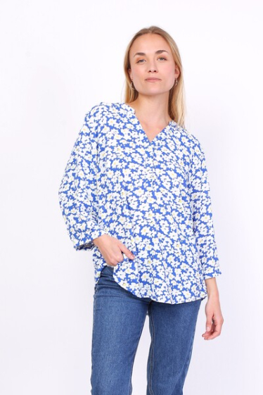 Großhändler World Fashion - Flower printed blouse