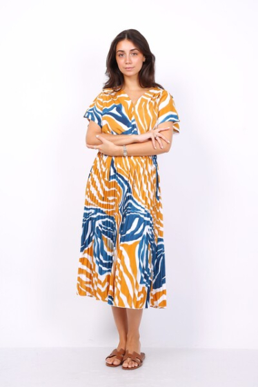 Wholesaler World Fashion - Flowy & casual GT dress with small sleeves - Printed