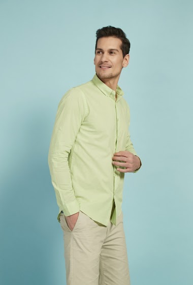 Mayorista Yves Enzo - Camisa verde velo de algodon corte ajustado