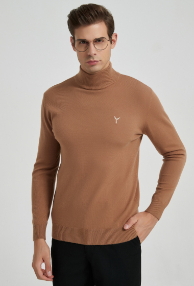 Wholesaler Yves Enzo - Jumper with funnel neck with logo - Camel