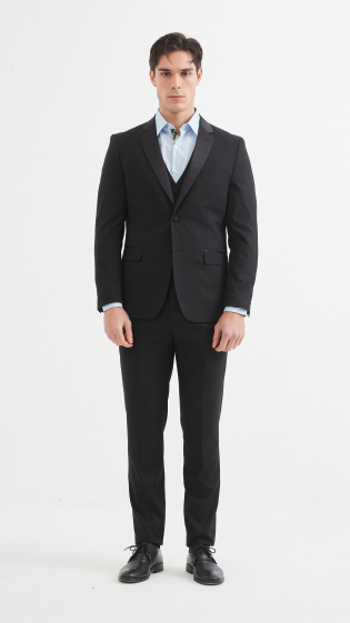 Wholesaler Yves Enzo - 3 pcs STRETCH shawl collar suit in black (T46 to T58)