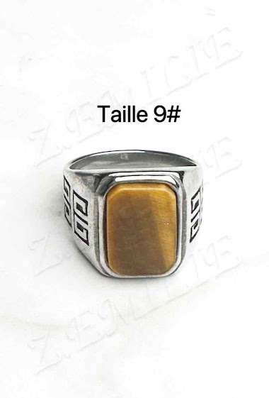 Wholesaler Z. Emilie - Knight steel ring with tiger's eye stone