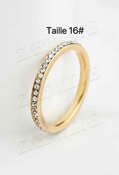 Großhändler Z. Emilie - Ring aus Stahl mit Strasssteinen