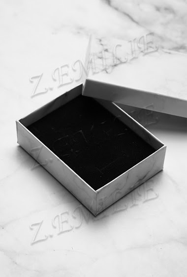 Wholesaler Z. Emilie - Gift box for adornment