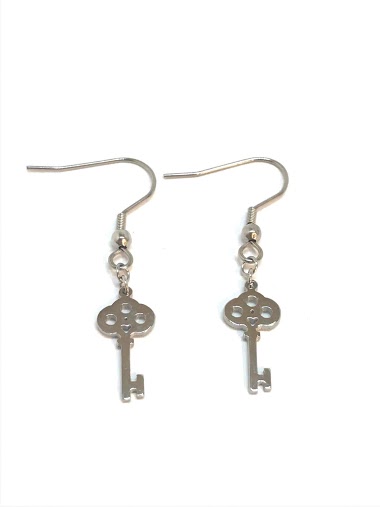 Wholesaler Z. Emilie - Key steel earring