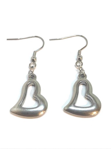 Wholesaler Z. Emilie - Heart steel earring