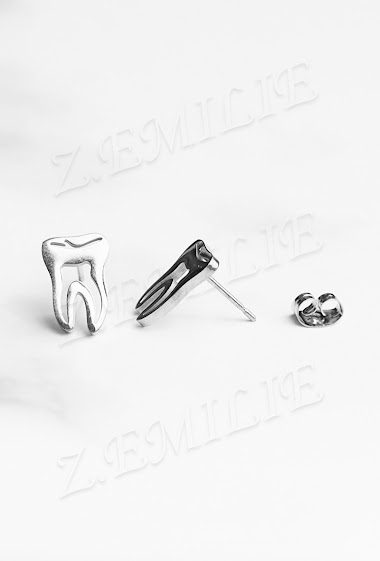 Wholesaler Z. Emilie - Tooth steel earring