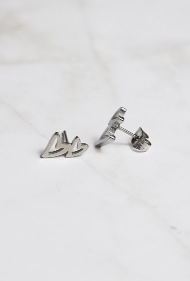 Wholesaler Z. Emilie - Double heart steel earring