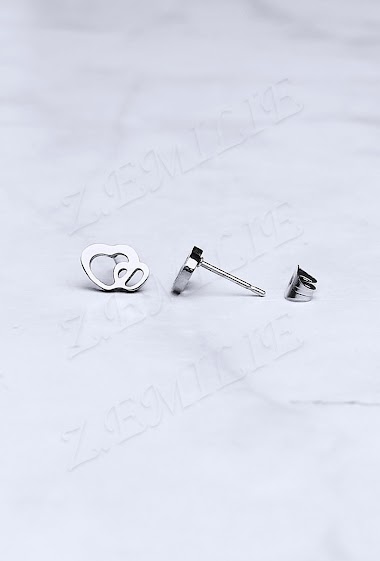 Wholesaler Z. Emilie - Double heart steel earring