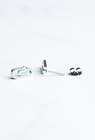 Wholesaler Z. Emilie - Steel safety pin earring