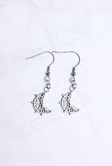 Wholesalers Z. Emilie - Moon steel earring