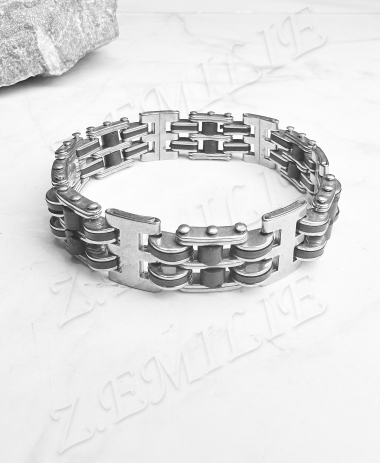 Wholesaler Z. Emilie - Catchouc steel bracelet