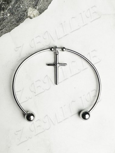 Wholesaler Z. Emilie - Cross bangle steel bracelet