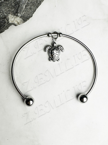 Wholesaler Z. Emilie - Steel bracelet with sea turtle bangle