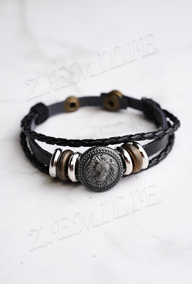Wholesalers Z. Emilie - Lion head leather bracelet