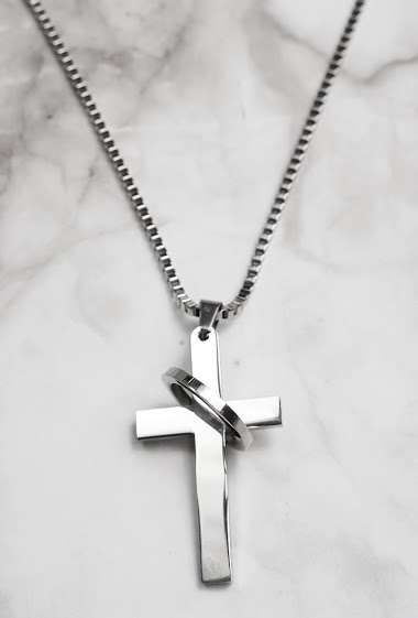 Großhändler Z. Emilie - Cross with a ring steel necklace
