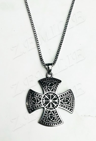 Wholesaler Z. Emilie - Maltese cross steel necklace