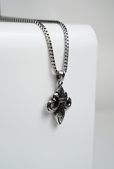 Großhändler Z. Emilie - Lily flower steel necklace