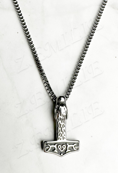 Wholesaler Z. Emilie - Torus hammer steel necklace