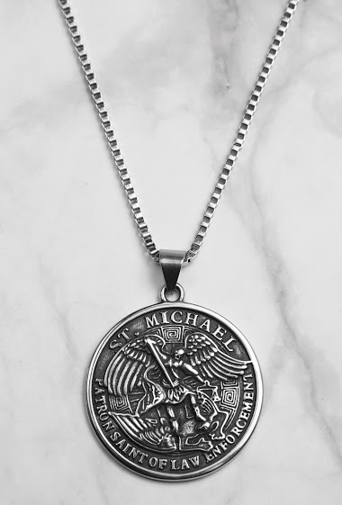 Großhändler Z. Emilie - Saint Michael steel necklace
