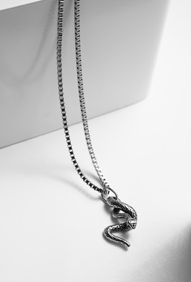 Wholesaler Z. Emilie - Snack steel necklace
